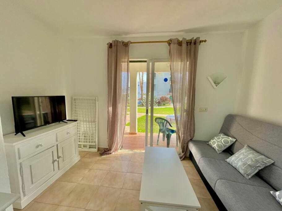 Pura Vida Apartamento Con Piscina Cala'N Blanes  Buitenkant foto